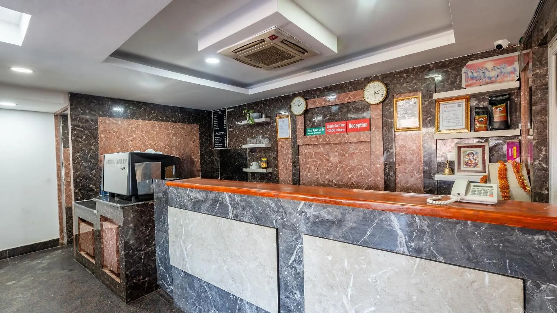 Oyo 825 Hotel Baikuntha Κατμαντού